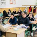 SNS udar na škole: Manje prava i lakši otkazi nastavnicima