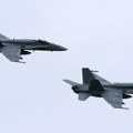 To je to; Rat je ušao u NATO zemlje; Pogođeni brodovi; Dignuti F-18