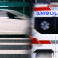 Užas u centru Beograda: Vozač autobusa prošao na crveno, udario devojčicu na pešačkom, bore joj se za život