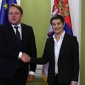 Brnabić sa Varheljijem o reformama i usaglašavanju regulative sa EU zakonima