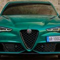 Alfa Romeo prelazi na centralno postavljene registarske tablice