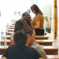 Ne razumeju šta su pročitali, a pravopis im nije važan: Osmaci i mala matura: "Pomisle, 'ovo znam', a onda trema uradi…
