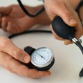 Neprestano visok pritisak? Lekari upozorili na namirnicu koju bi morali da izbegavamo, inače rizikujemo moždani udar