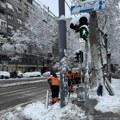 Srbija pod ledom: RHMZ upozorava na totalnu blokadu, sneg zatrpava Beograd i pola zemlje