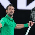 (Foto/video) Đoković gubi od Alkaraza sa 2:1 u setovima u finalu Australijan opena