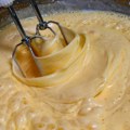 Domaći sladoled od 6 jaja: Sočna poslastica koju svi obožavaju