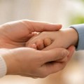 Roditelji negovatelji čekali zakon 13 godina - sada upozoravaju na propuste