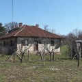 Otvoreni javni pozivi za stambeno zbrinjavanje izbeglica u Kragujevcu i još pet gradova