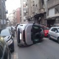 Saobraćajna nesreća u centru Beograda, automobil se prevrnuo nakon sudara