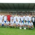 Fudbalski vremeplov na Stadionu kraj Nišave. Tradicija duga 86 godina nastavlja se. Igraju veterani Radničkog i Spartaka iz…