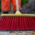 JKP Čistoća iz Novog Sada nudi 250 miliona dinara na tenderu da drugi rade njen posao