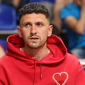 Foto-ubod: Najveće pojačanje Zvezde ovog leta gleda Superligu protiv Spartaka u Pioniru