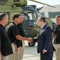 Dačić dočekao helikoptersku posadu MUP-a koja je gasila požare u Crnoj Gori: Spremni smo da uvek pomognemo susedima