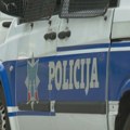 Maloletnik uhapšen zbog napada na policajce u službenim prostorijama