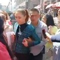 VIDEO: Pijan na ulici zagrlio, pokušao da poljubi i uhvati za grudi predsednicu Meksika, pa tužen