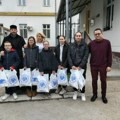 Međunarodni dan deteta obeležen u mitrovačkoj bolnici: Mališanima podeljeni paketići i diplome za hrabrost