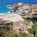 Ovo je najopasnija plaža u Grčkoj: Popularna među turistima, ali zahteva oprez