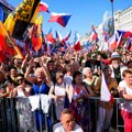 Hiljade u Pragu protiv vlade, EU i NATO, u Ostravi 100.000 ljudi na Danima NATO