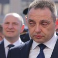 Vulin: U nedelju je vlast trebalo da bude oborena silom, ali Vučić nije Janukovič