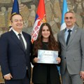 Ministar Dačić uručio sertifikate polaznicima obuke: Završen Specijalistički međunarodni trening za otkrivanje i…