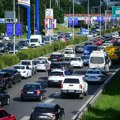 Totalni zastoj na Autokomandi; Evo gde je još kritično FOTO/VIDEO