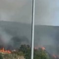 (Foto) požar kod bubnja Potoka! Vatra na jednom od najopasnijih mesta