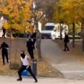 Neviđeno na univerzitetima Tuča među studentima, jedna grupa koristila mačete! (video)
