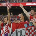 VIDEO Pesma koja počinje ustaškim pozdravom grmela pred meč, Hrvati u transu pevali skandalozni hit