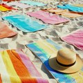 Nova pravila na plažama u Grčkoj: U ovim mestima turisti više neće moći da „rezervišu“ mesto peškirom