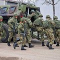 Ako bude trebalo, vojska će to rešiti Predsednik Srbije o sukobu migranata na Horgošu: Neće im pasti na pamet da koriste…