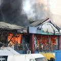Zbog čega su helikopteri gasili požar u Kineskom tržnom centru u Bloku 70