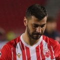 Poznato koliko će Dragović odsustvovati posle povrede na derbiju: Zvezda bez kapitena na bitnim mečevima