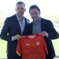 Шевченко борави у Скопљу, на поклон добио дрес репрезентације Северне Македоније