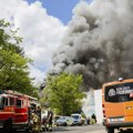 Katastrofalan požar u Berlinu: Gori vojna fabrika - toksičaan crni dim širi se gradom /video, foto/