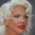 Jelena karleuša ponovo na instagramu! Fotografijom sa ćerkom obradovala fanove, ne skida osmeh sa lica (foto)