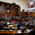 Administrativni odbor kaznio i poslanike vlasti i poslanike opozicije