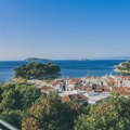 Od danas važi nova taksa u Grčkoj: Putnici plaćaju i do 20 evra