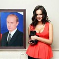 "Putin je video moje slike U erotskom kalendaru i pozvao me U palatu" Za svaki njihov susret pripreman je poseban projekat, a…