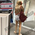 Ana Nikolić sitgla u urgentni pa počela da besni i viče! Pevačica pokrivena krpicama i šalovima: Ekskluzivni Kurir paparaco…