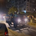 Policija je sinoć privela više studenata i jednog lekara