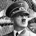 Hitler imao tajnog sina? Ova žena ga je uhodila i očajnički žudela da spava sa njim, a onda je sebi pucala u glavu