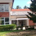 Još jedno obrušavanje plafona: Zatvorena škola u Donjem Crnatovu kod Niša