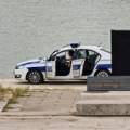 Drama na Savi: Telo muškarca zakačilo se za splav, sumnja se da je u pitanju nestala osoba