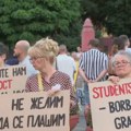 "Karlovčani protiv nasilnika": Protest u Sremskim Karlovcima zbog napada na aktivistkinju
