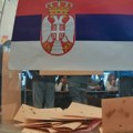 RIK odobrio javnu nabavku za 30.000 paravana za glasačka mesta