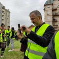 Nevidljiv na zvaničnom poslu, a stalno vidljiv u timu gradonačelnice Niša - šta se krije iza pobune “formalnih” kolega