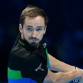 Medvedev pobedio Rubljova u prvom meču na Završnom mastersu