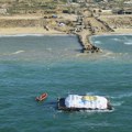 Istovaren teret sa prvog broda sa humanitarnom pomoći koji je stigao u Gazu