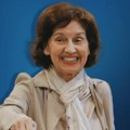 „Rokerka na TikToku“: Ko je Gordana Siljanovska Davkova, pobednica prvog kruga predsedničkih izbora u Severnoj Makedoniji?