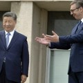 Vučić i Si Đinping sa terase pozdravili građane: Pišemo danas istoriju